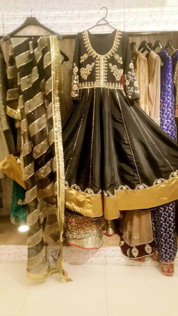 Aanchal by Maira Khan, view 2 of 2