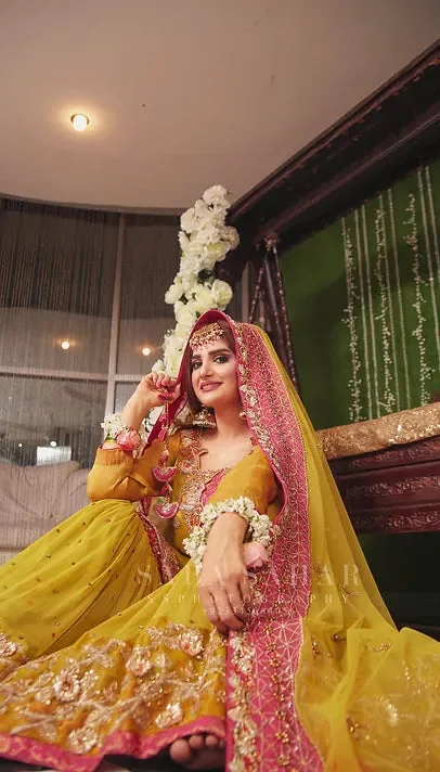 Gul-Nehal by Maira Khan, view 4 of 8