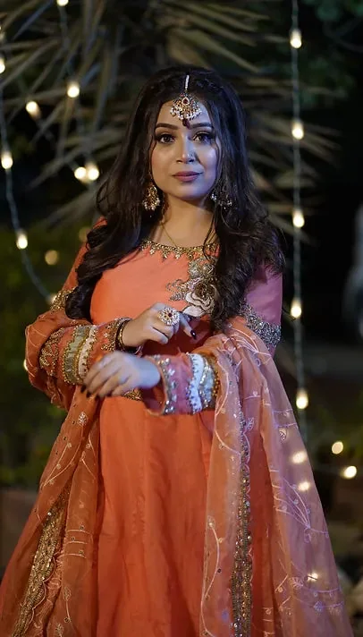 Kiran by Maira Khan, view 5 of 5