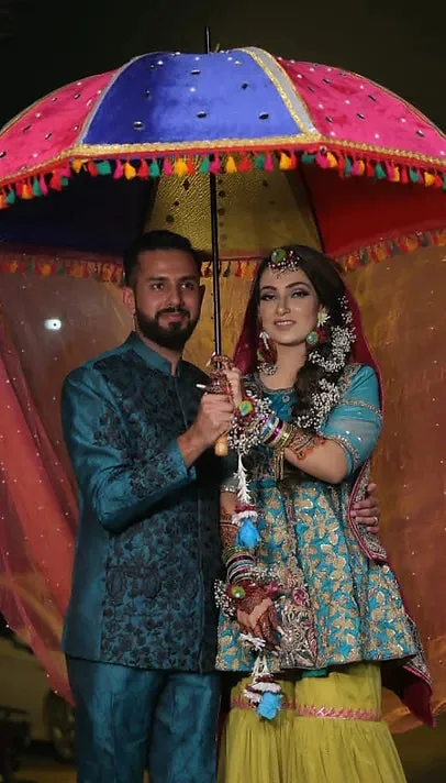 Rang Saheli by Maira Khan, view 5 of 6